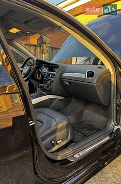 Седан Audi A4 2013 в Житомире