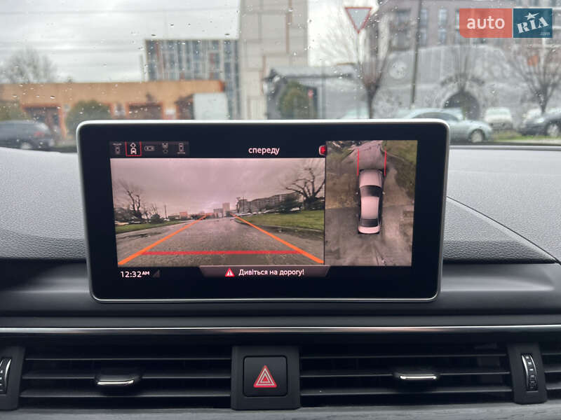 Седан Audi A4 2017 в Ужгороде