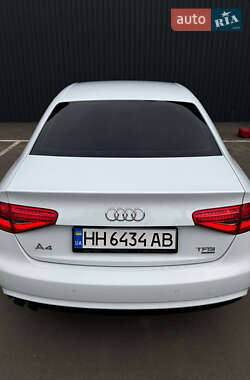 Седан Audi A4 2012 в 