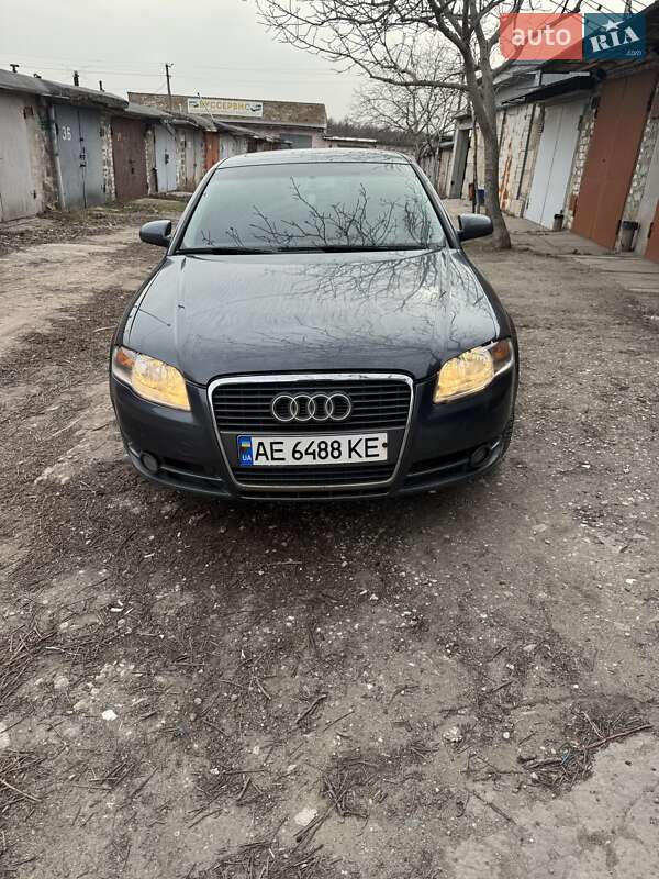 Седан Audi A4 2006 в Кривом Роге