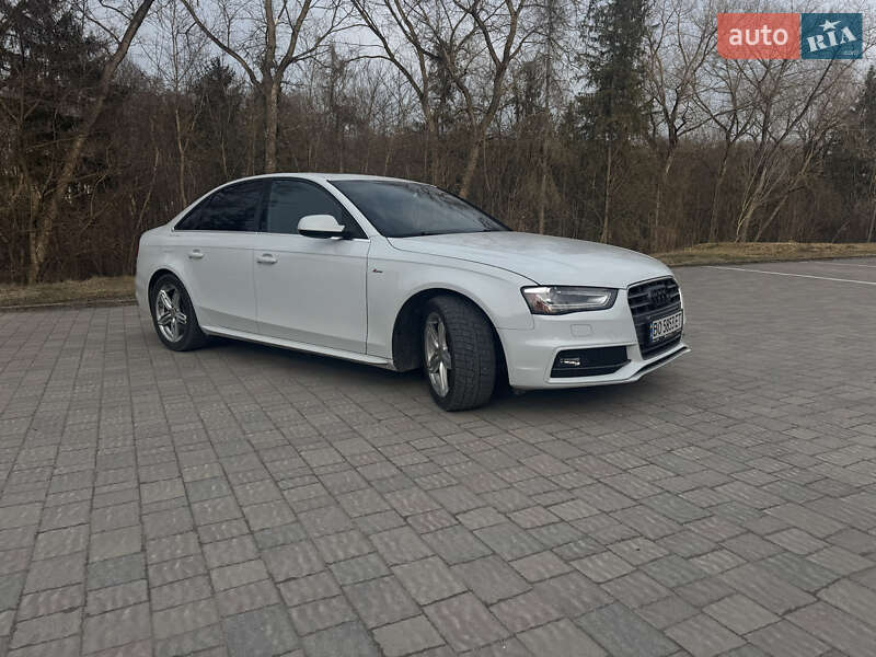 Седан Audi A4 2014 в Тернополі