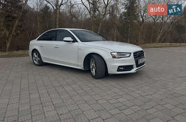 Седан Audi A4 2014 в 