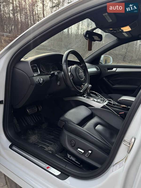 Седан Audi A4 2014 в Тернополі