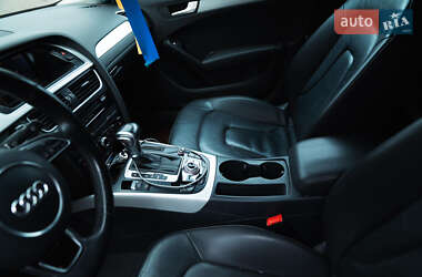 Седан Audi A4 2015 в 