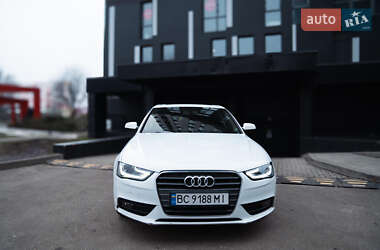 Седан Audi A4 2015 в 
