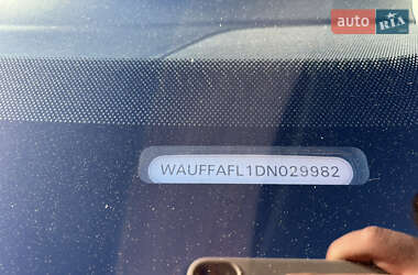 Седан Audi A4 2012 в 