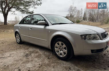 Седан Audi A4 2004 в 