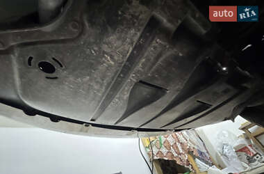 Седан Audi A4 2004 в 