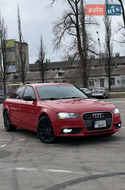 Седан Audi A4 2014 в 