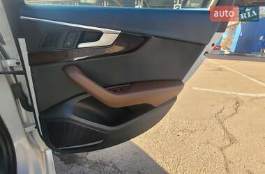 Седан Audi A4 2016 в 