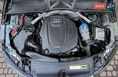 Седан Audi A4 2016 в 