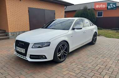 Седан Audi A4 2011 в Полтаве