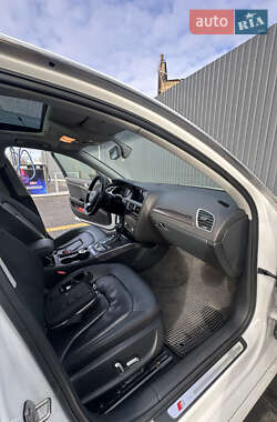 Седан Audi A4 2014 в 