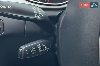 Седан Audi A4 2013 в 