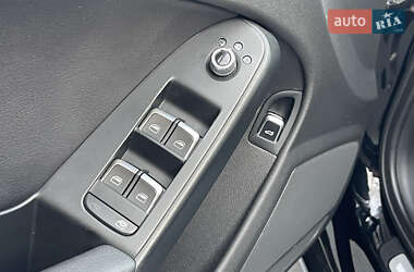 Седан Audi A4 2013 в 