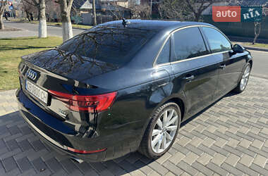 Седан Audi A4 2016 в 