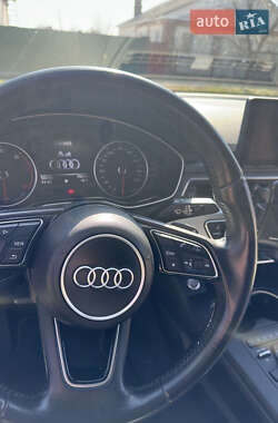 Седан Audi A4 2016 в 