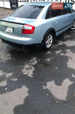 Седан Audi A4 2001 в 