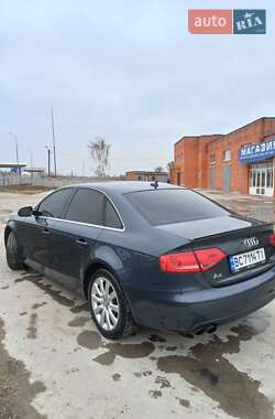 Седан Audi A4 2011 в 