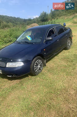 Седан Audi A4 1996 в 