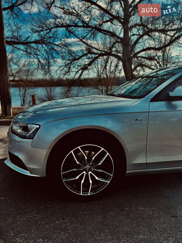 Универсал Audi A4 2013 в Кременчуге