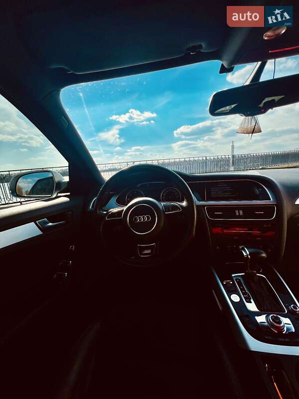 Универсал Audi A4 2013 в Кременчуге