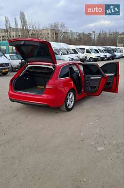 Универсал Audi A4 2012 в 