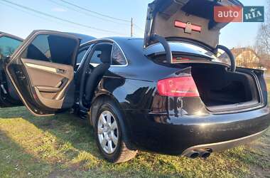 Седан Audi A4 2009 в 