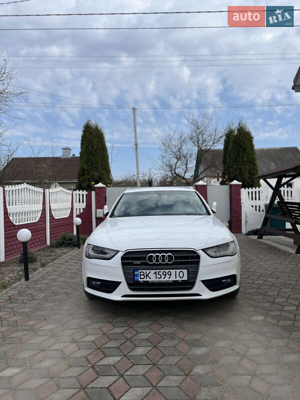 Универсал Audi A4 2013 в Ровно