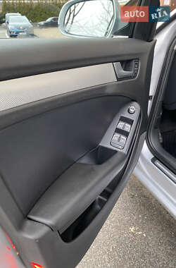 Седан Audi A4 2013 в Києві