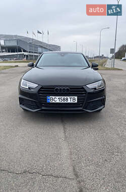 Седан Audi A4 2016 в Львове