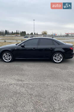 Седан Audi A4 2016 в Львове