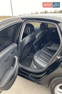 Седан Audi A4 2016 в Львове