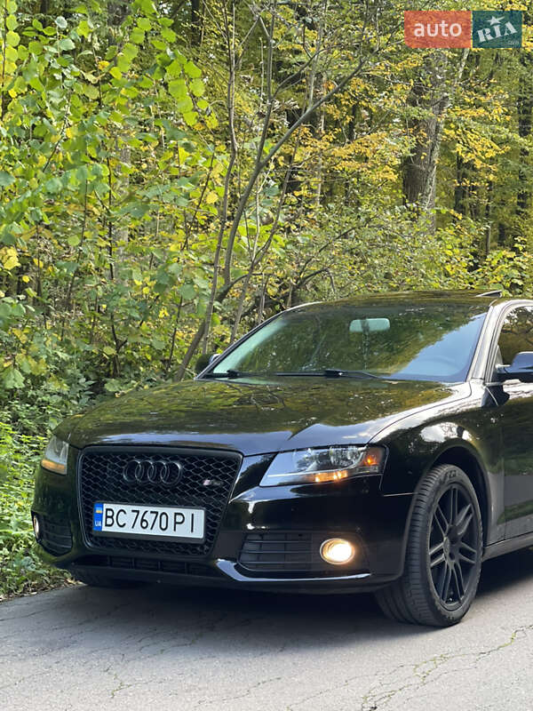 Седан Audi A4 2011 в Трускавці