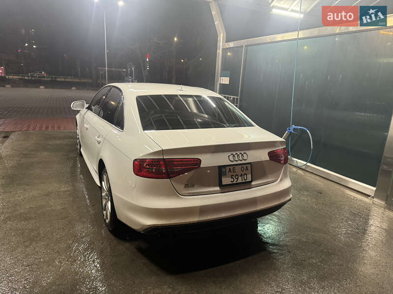 Седан Audi A4 2014 в Кривом Роге фото 6 Седан Audi A4 2014 в Кривом Роге