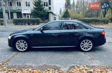 Седан Audi A4 2014 в 