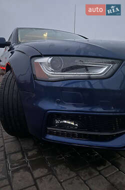Седан Audi A4 2014 в 