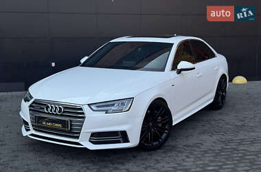 Седан Audi A4 2015 в 