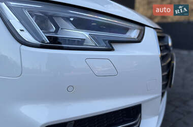 Седан Audi A4 2015 в 