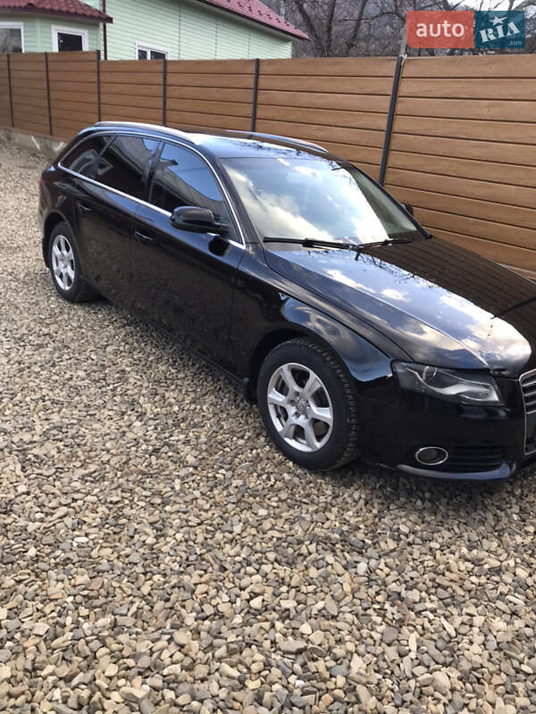 Audi A4 2011