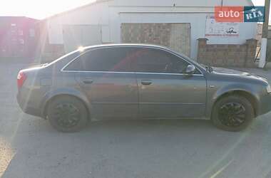 Седан Audi A4 2002 в 
