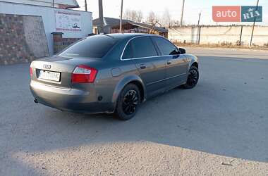 Седан Audi A4 2002 в 