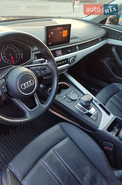 Седан Audi A4 2016 в 