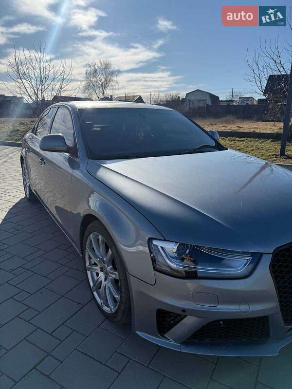 Седан Audi A4 2008 в Ровно