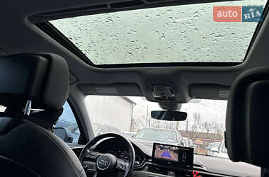 Седан Audi A4 2019 в 