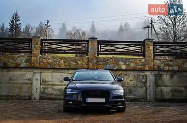 Седан Audi A4 2014 в 