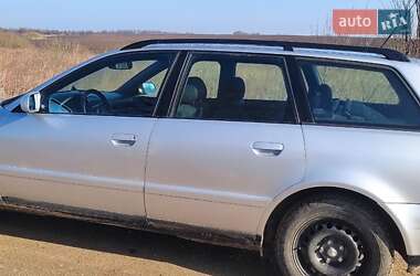 Универсал Audi A4 2000 в 