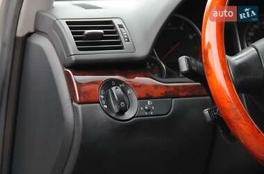 Седан Audi A4 2002 в 