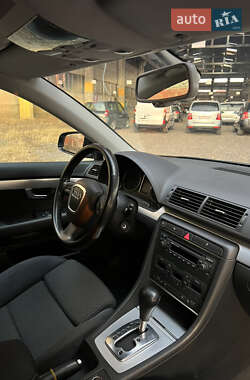 Седан Audi A4 2005 в 