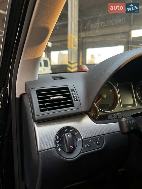 Седан Audi A4 2005 в Луцке фото 34 Седан Audi A4 2005 в Луцке
